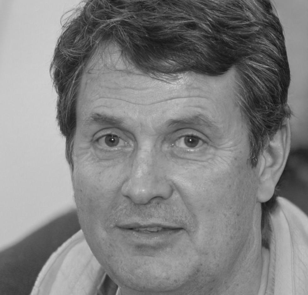 Dr. Marcus Weber, Seniorberater für Finanzanalyse